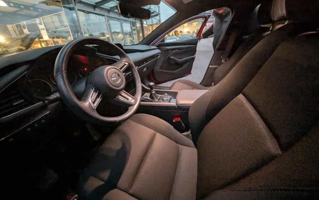 Mazda 3 2.0 SKYACTIV-G M-Hybrid Selection Selection 10/2020-photo-3