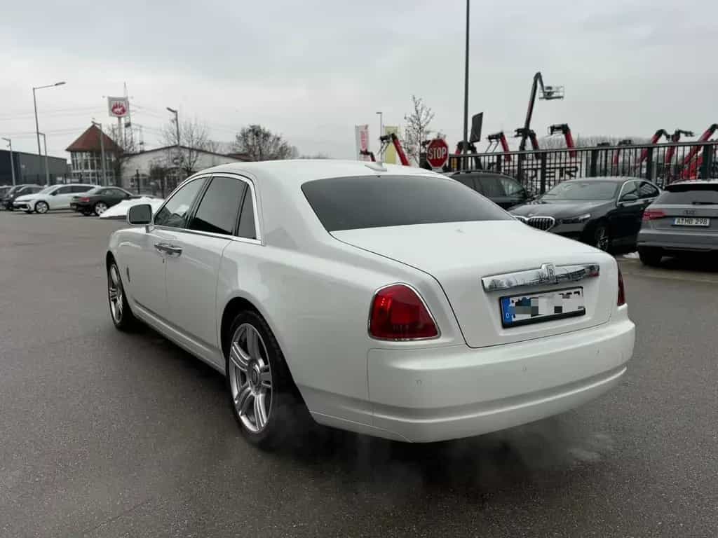 Rolls-Royce Ghost *6.6 V12*First Class*Sternhimmel*21 Zoll* 06/2011-photo-3