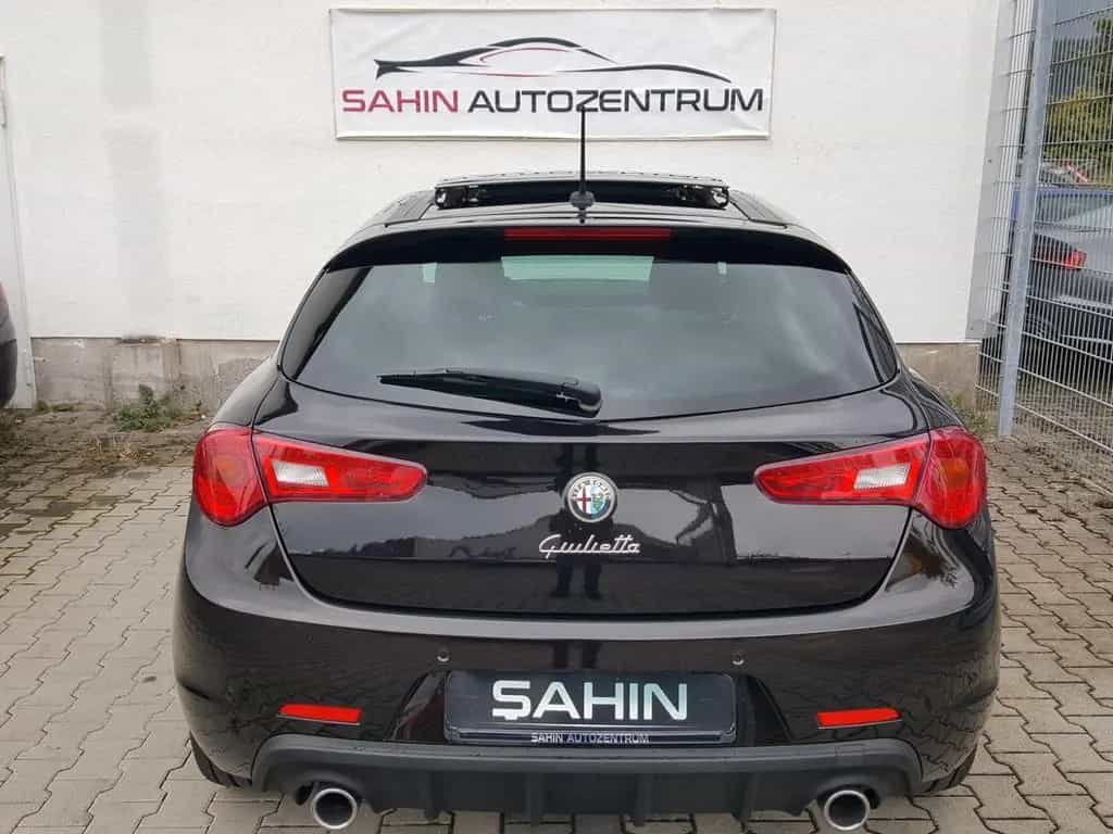 Alfa Romeo Giulietta 1.8T Automatik Quadrifoglio Verde Pano 07/2014-photo-3