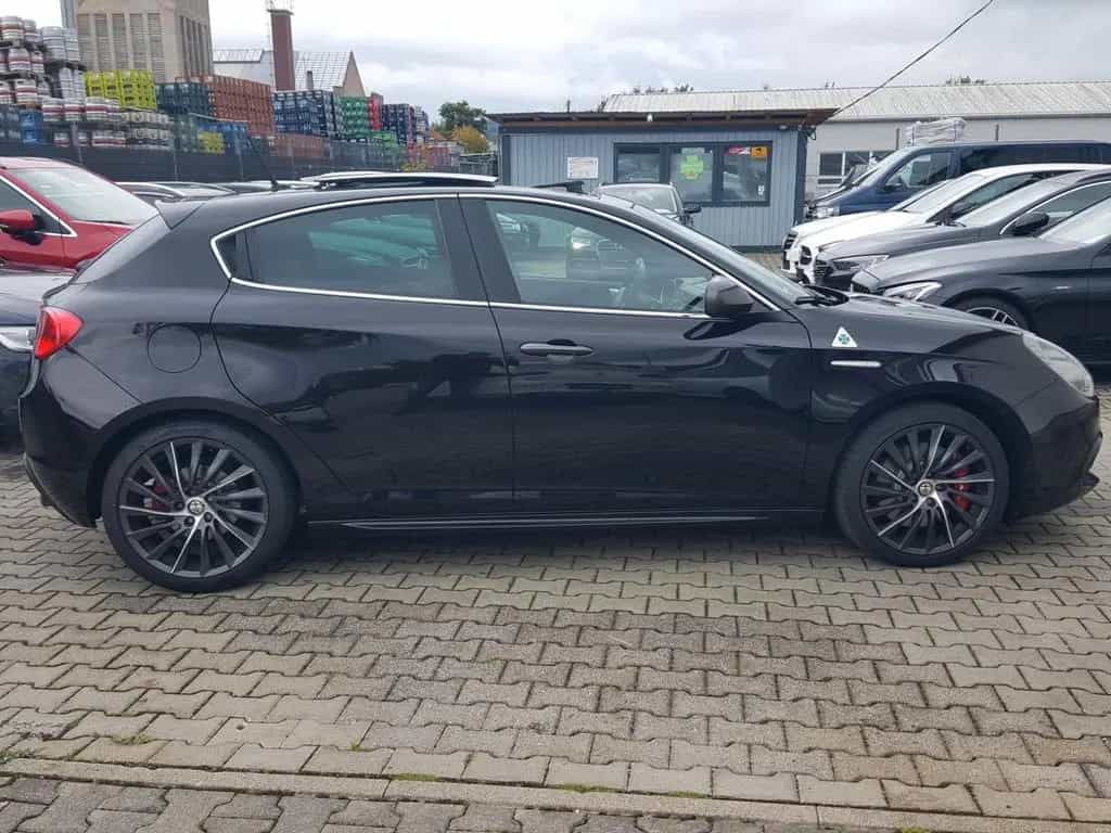 Alfa Romeo Giulietta 1.8T Automatik Quadrifoglio Verde Pano 07/2014-photo-7