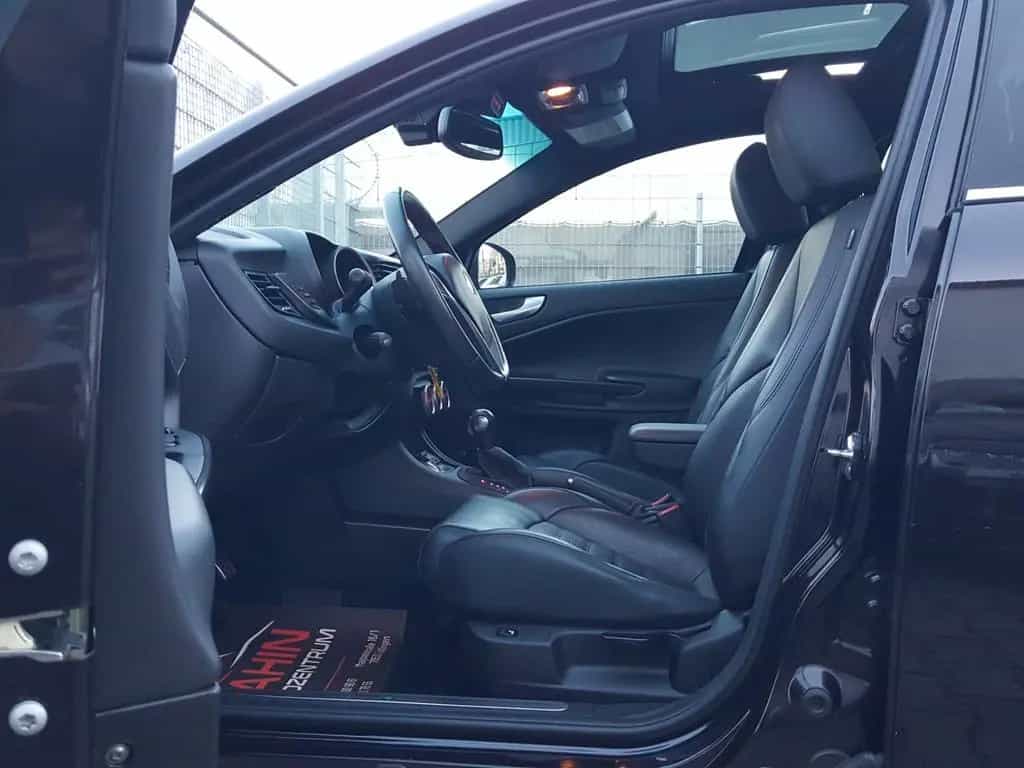 Alfa Romeo Giulietta 1.8T Automatik Quadrifoglio Verde Pano 07/2014-photo-8