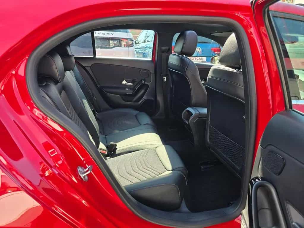 Mercedes-Benz A 200 Panorama|Leder|Burmester|MB-100|SHZ|PDC| 11/2018-photo-15
