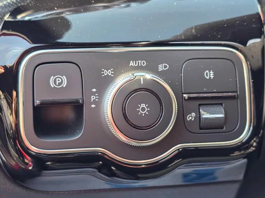 Mercedes-Benz A 200 Panorama|Leder|Burmester|MB-100|SHZ|PDC| 11/2018-photo-21