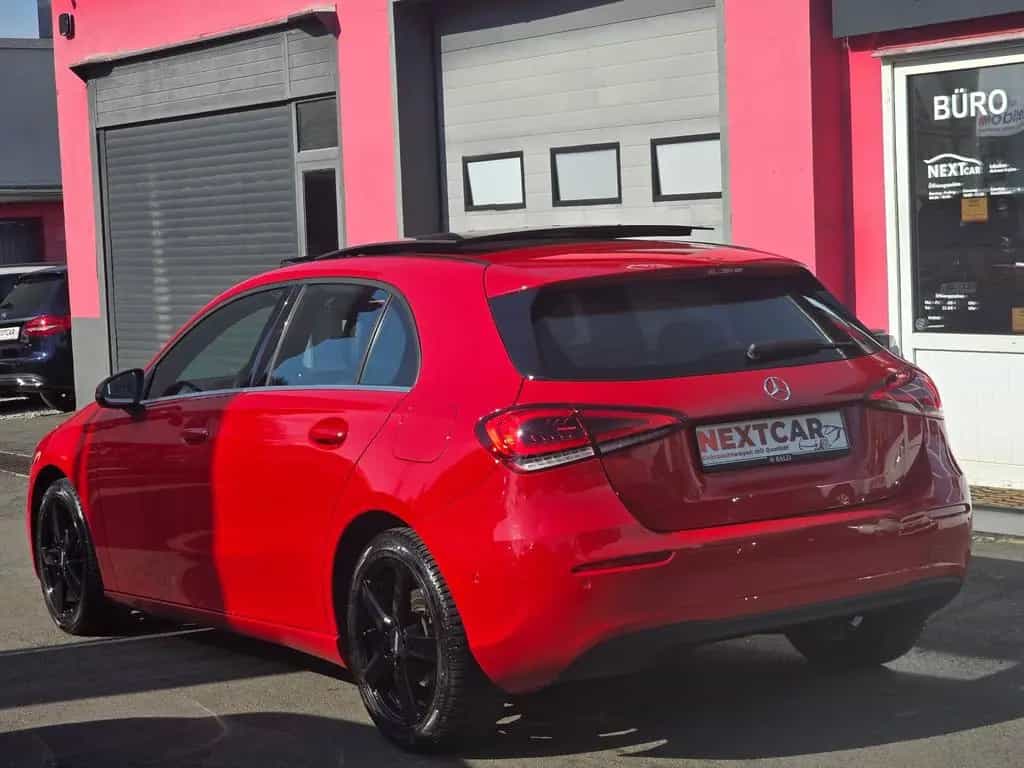 Mercedes-Benz A 200 Panorama|Leder|Burmester|MB-100|SHZ|PDC| 11/2018-photo-7