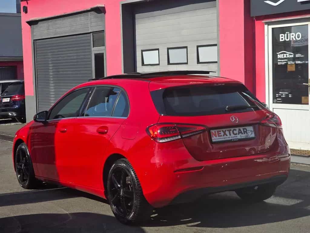Mercedes-Benz A 200 Panorama|Leder|Burmester|MB-100|SHZ|PDC| 11/2018-photo-8