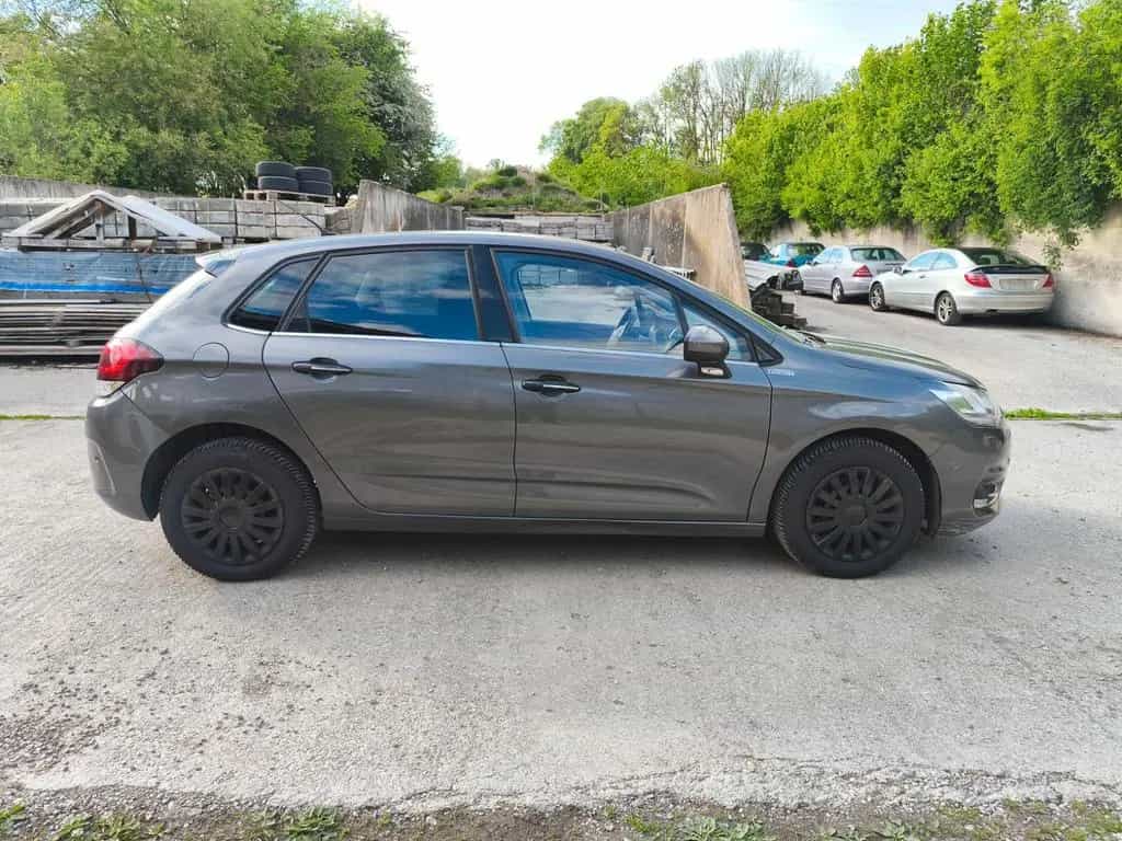 Citroën C4 Lim.Automatik*TÜV Neu*2.Hand* 06/2017-photo-5