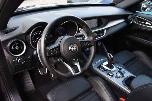 Alfa Romeo Stelvio ALFA ROMEO Stelvio 2.2 Turbodiesel 210 CV AT8 Q4 10/2023-photo-6