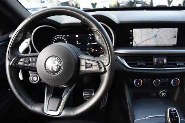 Alfa Romeo Stelvio ALFA ROMEO Stelvio 2.2 Turbodiesel 210 CV AT8 Q4 10/2023-photo-9
