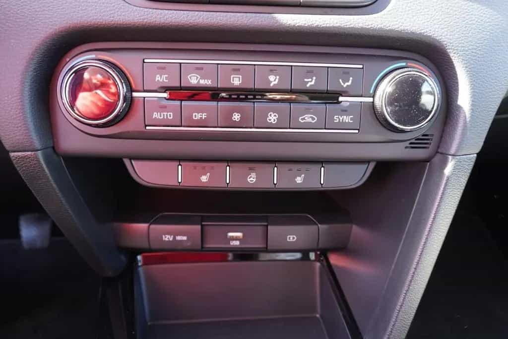 Kia cee'd / Ceed Ceed 1.0 T-GDI AAC Navi SHZ Kamera Alu 06/2022-photo-16
