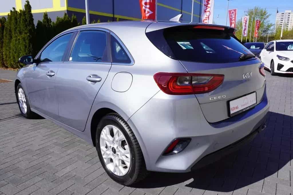 Kia cee'd / Ceed Ceed 1.0 T-GDI AAC Navi SHZ Kamera Alu 06/2022-photo-2