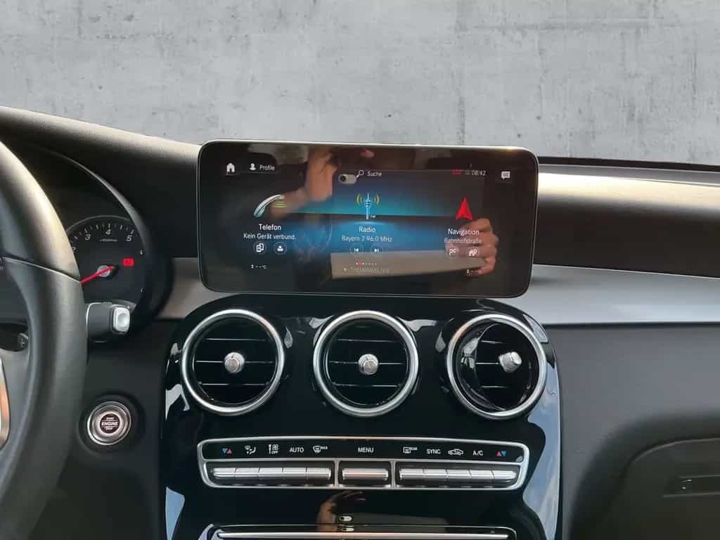 Mercedes-Benz GLC 200 4Matic LED+AHK+SHZ+TEMPOMAT+PARKLENK+ALU 07/2020-photo-10