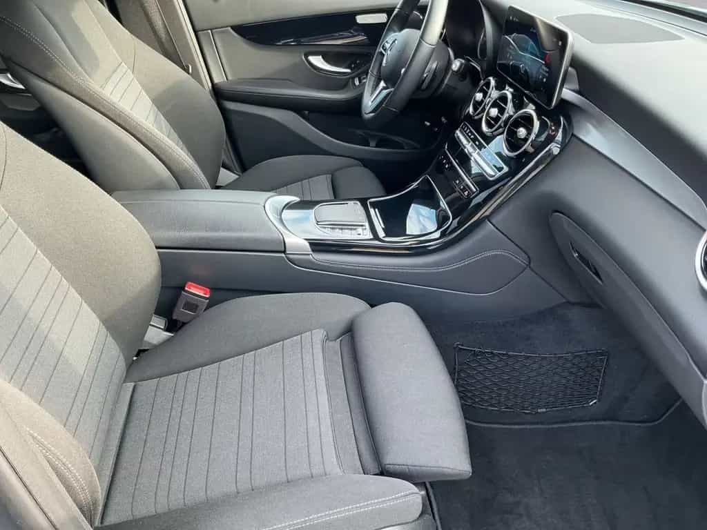 Mercedes-Benz GLC 200 4Matic LED+AHK+SHZ+TEMPOMAT+PARKLENK+ALU 07/2020-photo-12