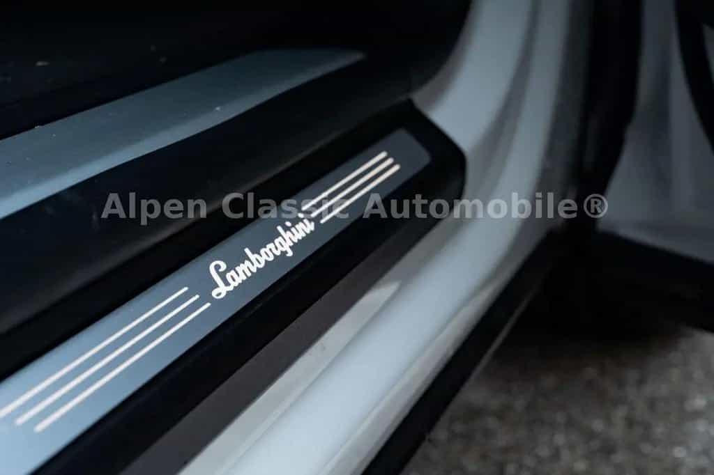 Lamborghini Urus 4.0 V8 B&O, Massage, TV, Sitzbelüftung 03/2019-photo-21