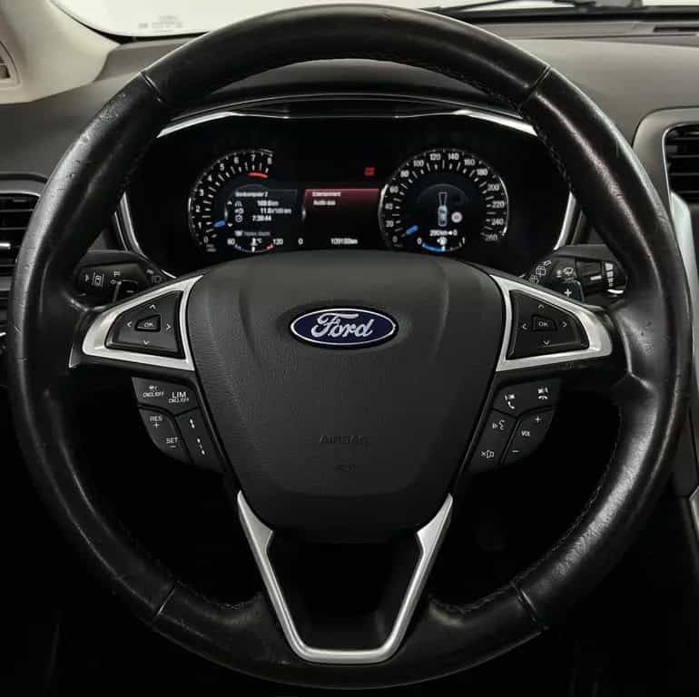 Ford Mondeo Vignale Titanium 2.0E.Boost Business Des. 11/2015-photo-27