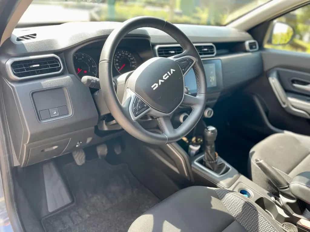 Dacia Duster TCe 130 Journey Journey 02/2023-photo-2