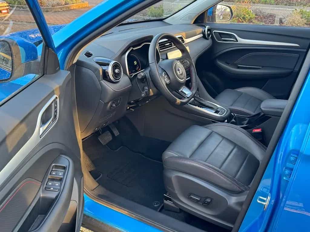 MG ZS Luxury | Car Play | 360 CAM | Leder 01/2024-photo-8