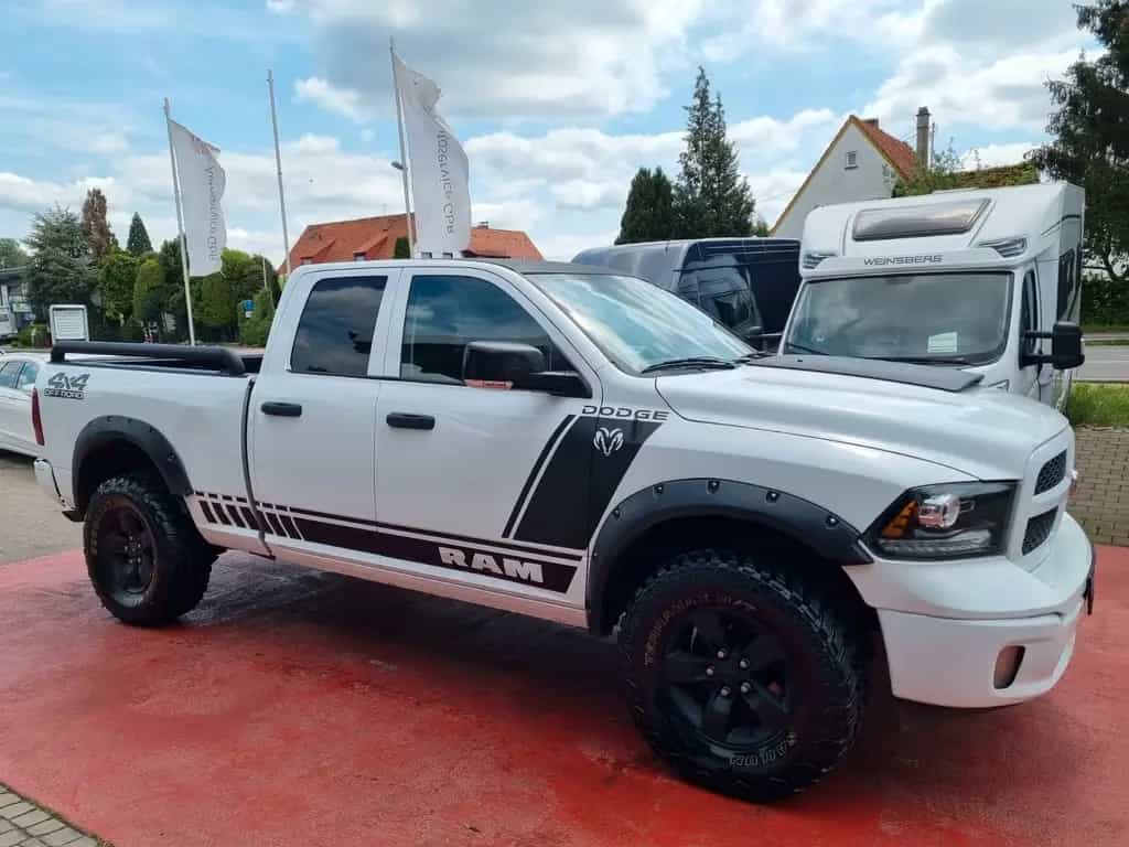 Dodge RAM 1500 5,7l BIG HORN 4x4 Klappen sportauspuff 05/2018-photo-15