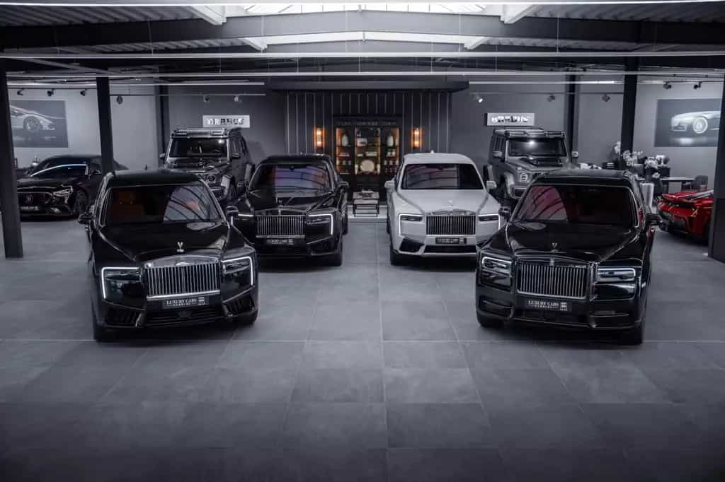 Rolls-Royce Phantom EWB 2027 BLACK/BLUE STARLIGHT FULL 05/2026-photo-0
