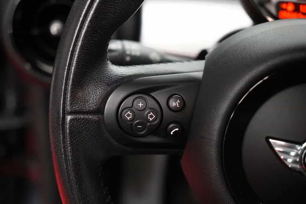 MINI Cooper 1.6 *1.Hand*Unfallfrei*Bi-Xenon*Pano*PDC 10/2012-photo-16