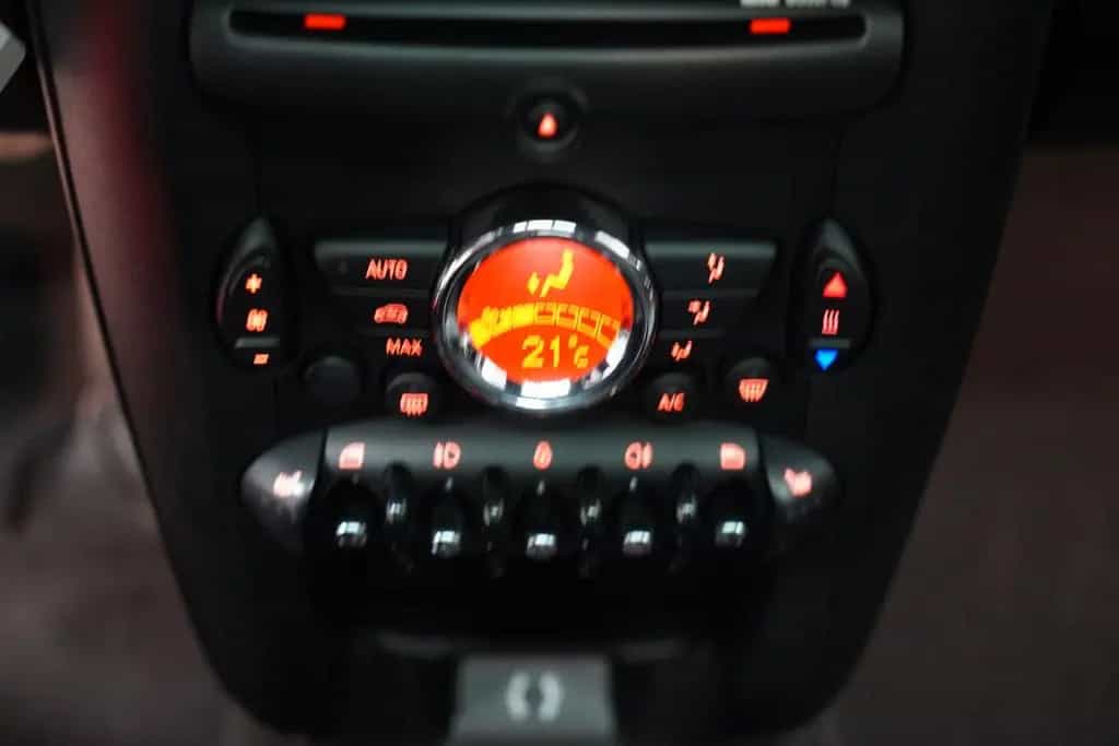 MINI Cooper 1.6 *1.Hand*Unfallfrei*Bi-Xenon*Pano*PDC 10/2012-photo-19