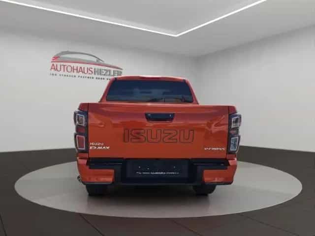 Isuzu D-Max Double Cab 4WD V-CROSS Navi LED Mehrzonenk 02/2025-photo-3