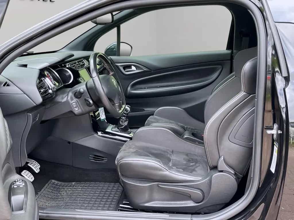 DS Automobiles DS3 DS PERFORMANCE 1,6 °208 PS °NAVI 1.HAND GARANTIE 06/2017-photo-11