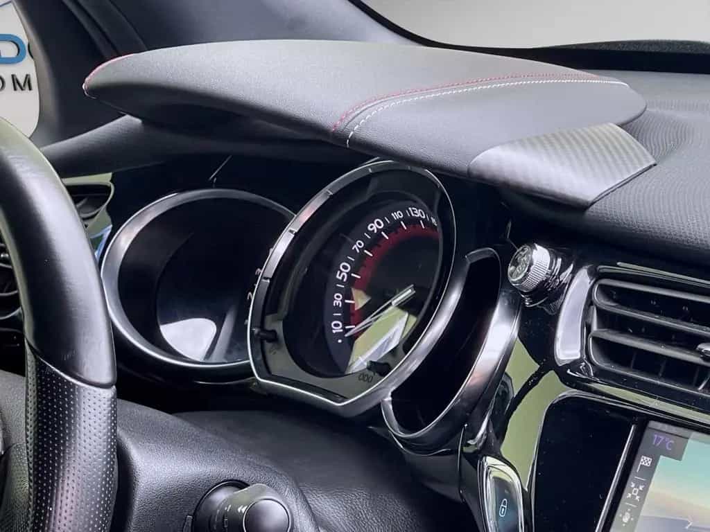 DS Automobiles DS3 DS PERFORMANCE 1,6 °208 PS °NAVI 1.HAND GARANTIE 06/2017-photo-21