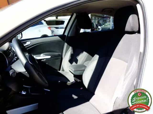 Alfa Romeo Giulietta ALFA ROMEO Giulietta 1.6 JTDm-2 105 CV Distincti 04/2015-photo-10