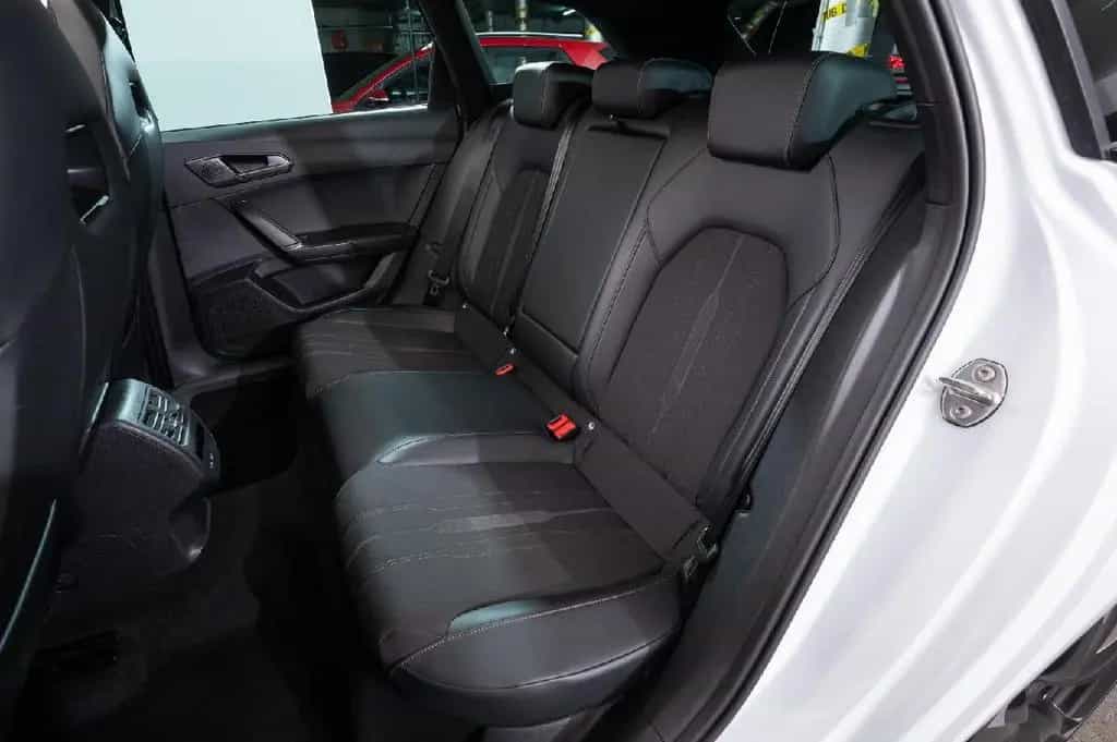 Cupra Leon Sportstourer VZ 4Drive 1.Hand 03/2024-photo-17