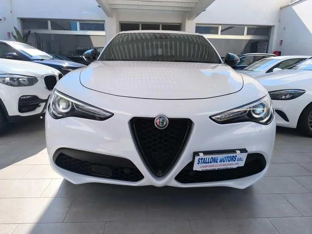 Alfa Romeo Stelvio 2.2CC 210CV AT8 Q4 Veloce 202 06/2020-photo-1