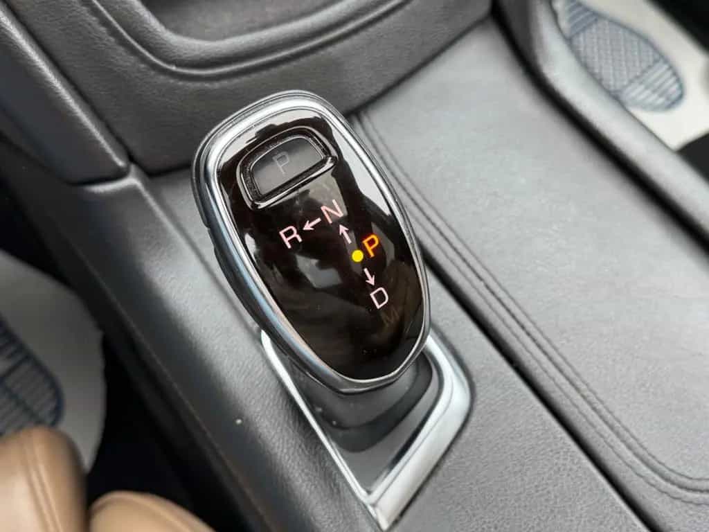 Cadillac XT5 Platinum AWD 02/2017-photo-26