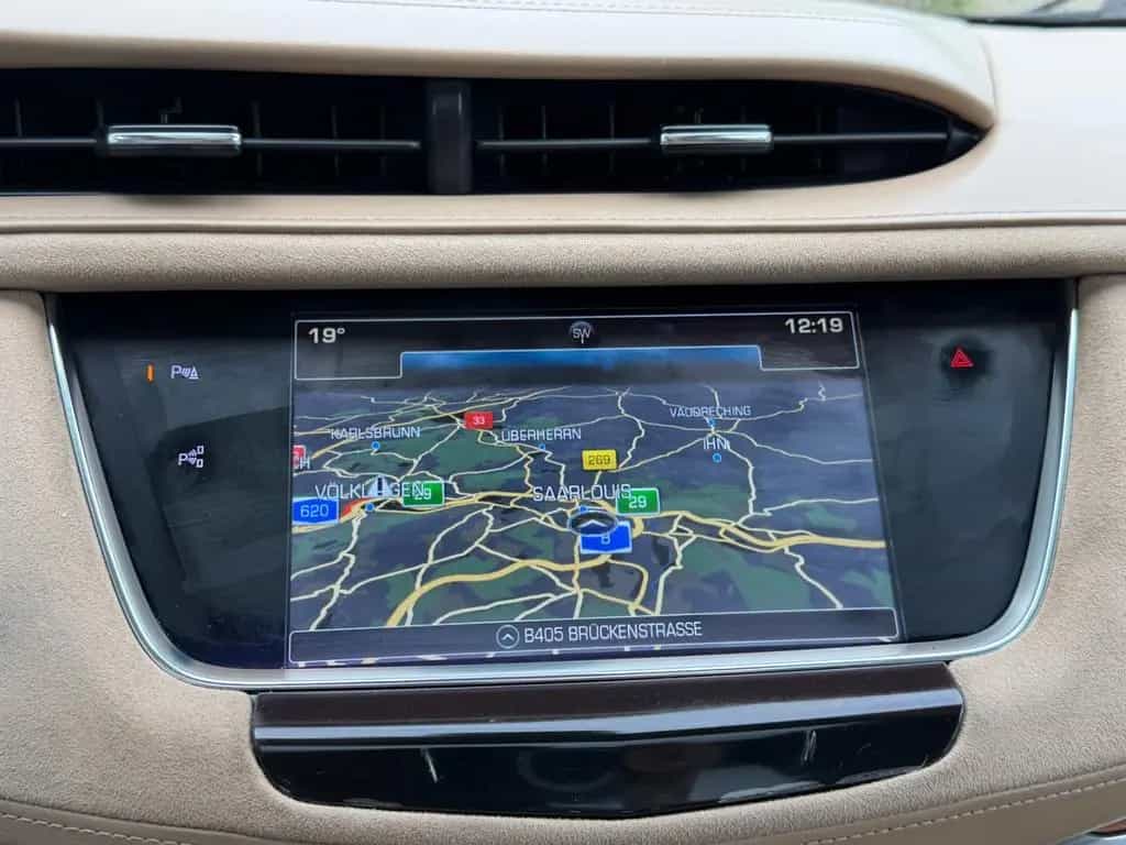 Cadillac XT5 Platinum AWD 02/2017-photo-28
