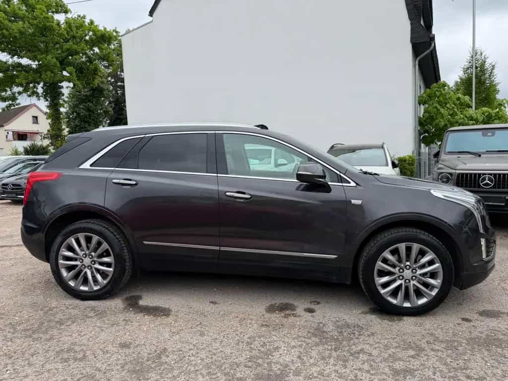 Cadillac XT5 Platinum AWD 02/2017-photo-6