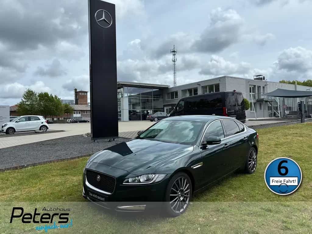 Jaguar XF Prestige 30d Injektoren NEU 04/2017-photo-0