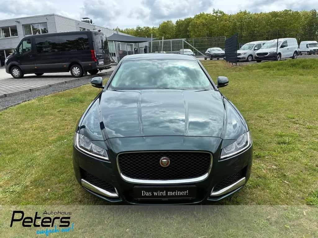 Jaguar XF Prestige 30d Injektoren NEU 04/2017-photo-1