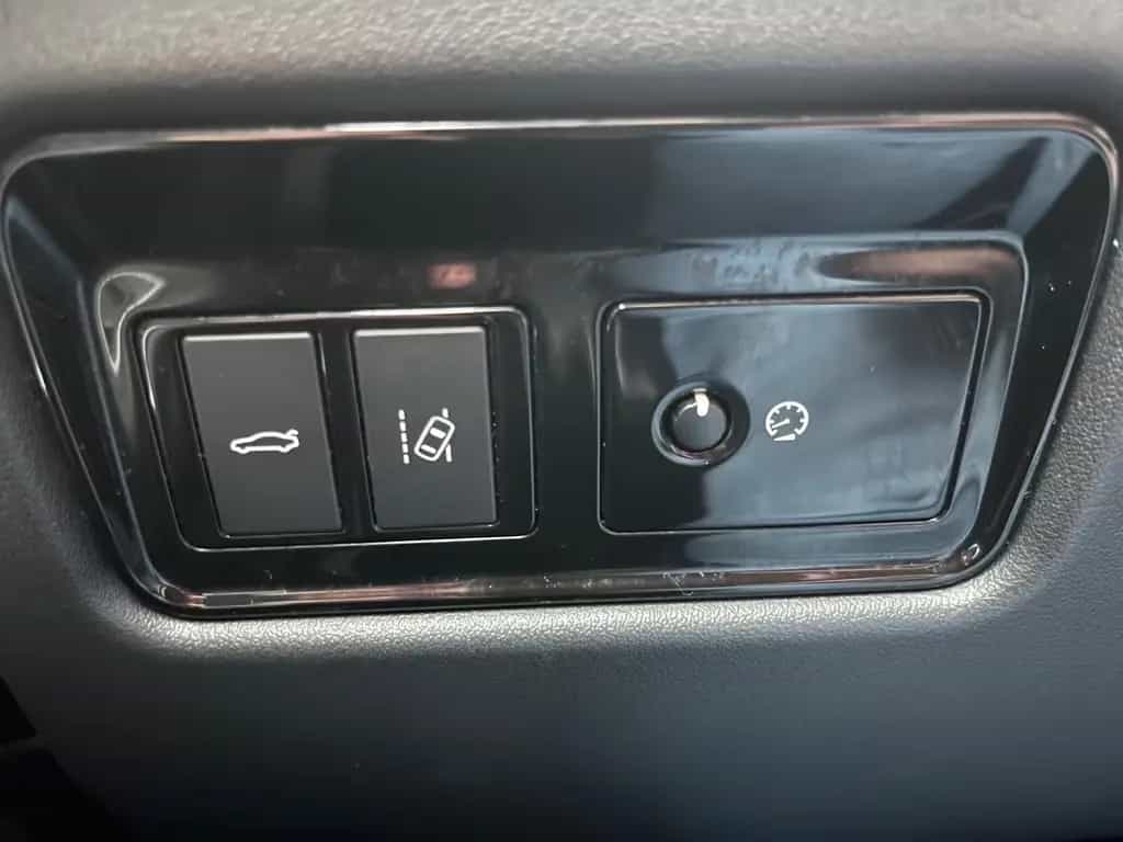Jaguar XF Prestige 30d Injektoren NEU 04/2017-photo-6