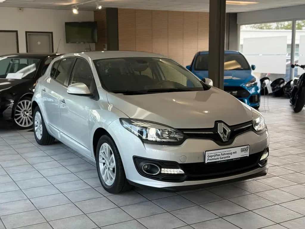 Renault Megane III Paris *NAVI*AHK*LED* 08/2014-photo-5