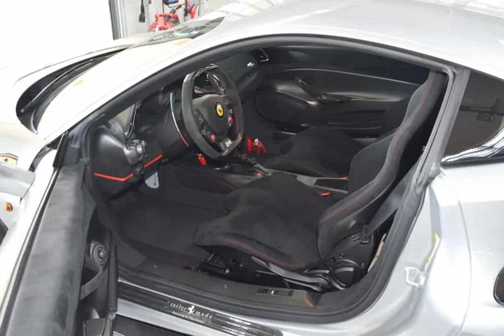 Ferrari 488 Pista Pista Piloti Lifting TailorMade Carbon 08/2019-photo-1
