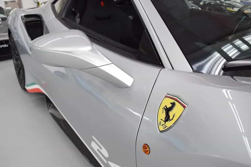 Ferrari 488 Pista Pista Piloti Lifting TailorMade Carbon 08/2019-photo-15