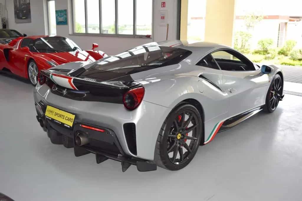 Ferrari 488 Pista Pista Piloti Lifting TailorMade Carbon 08/2019-photo-2