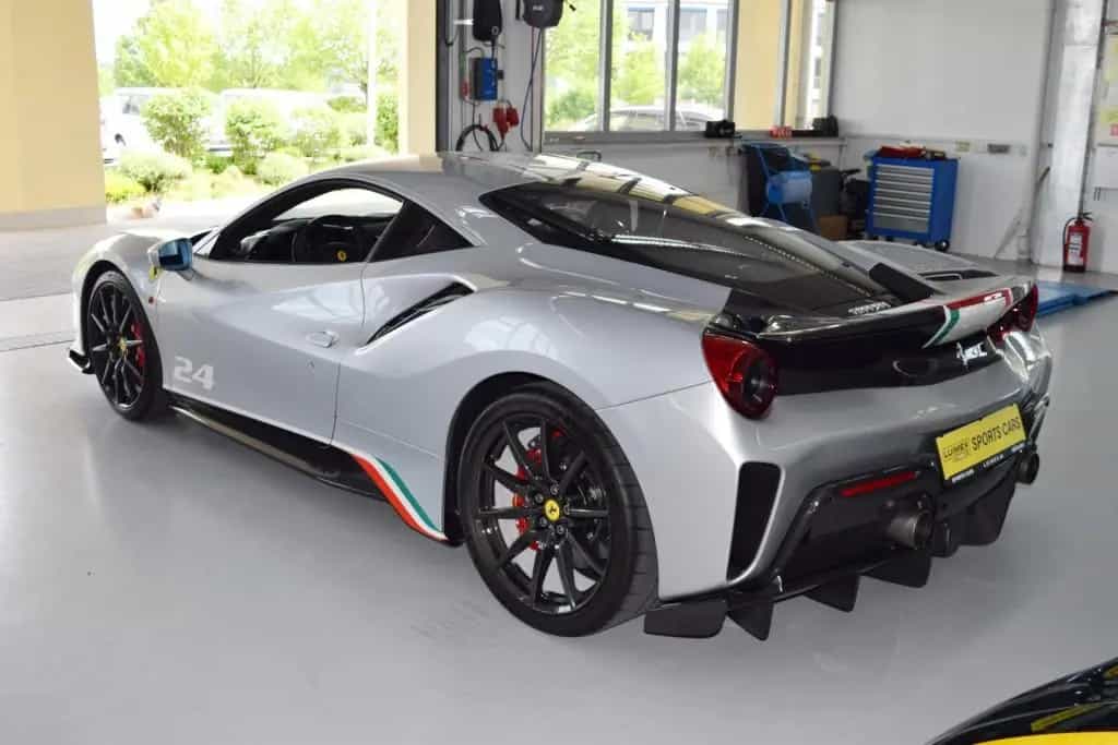 Ferrari 488 Pista Pista Piloti Lifting TailorMade Carbon 08/2019-photo-23