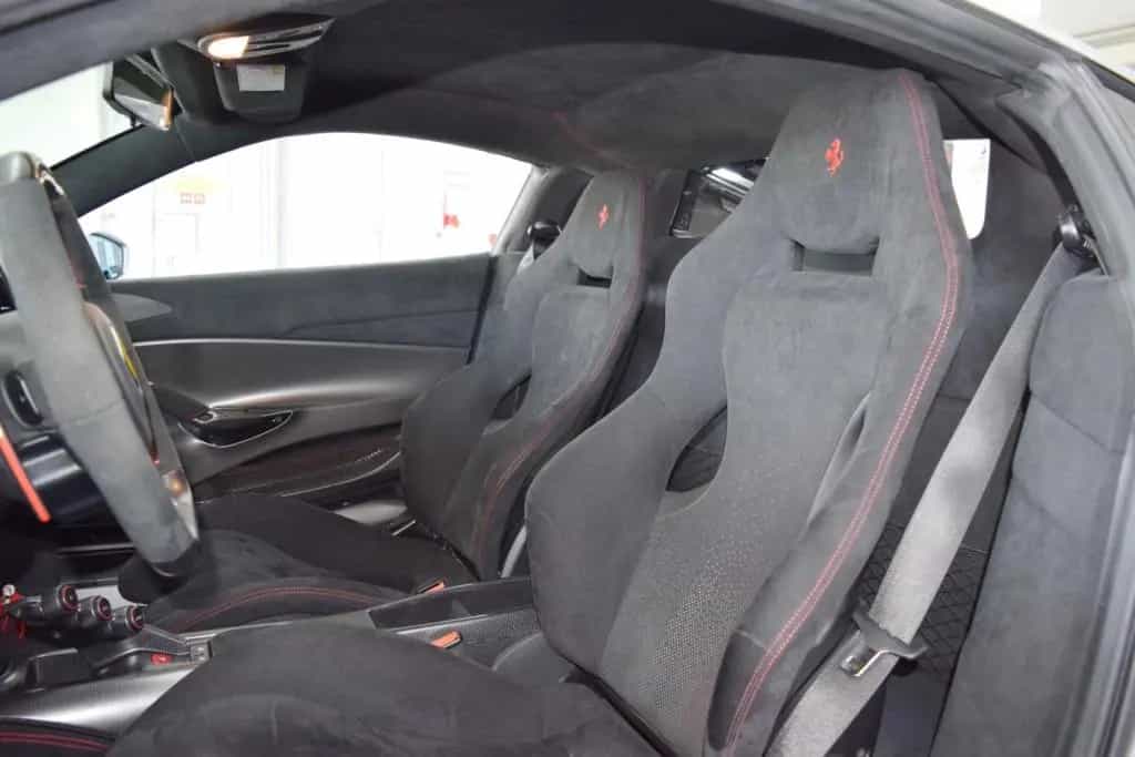 Ferrari 488 Pista Pista Piloti Lifting TailorMade Carbon 08/2019-photo-5