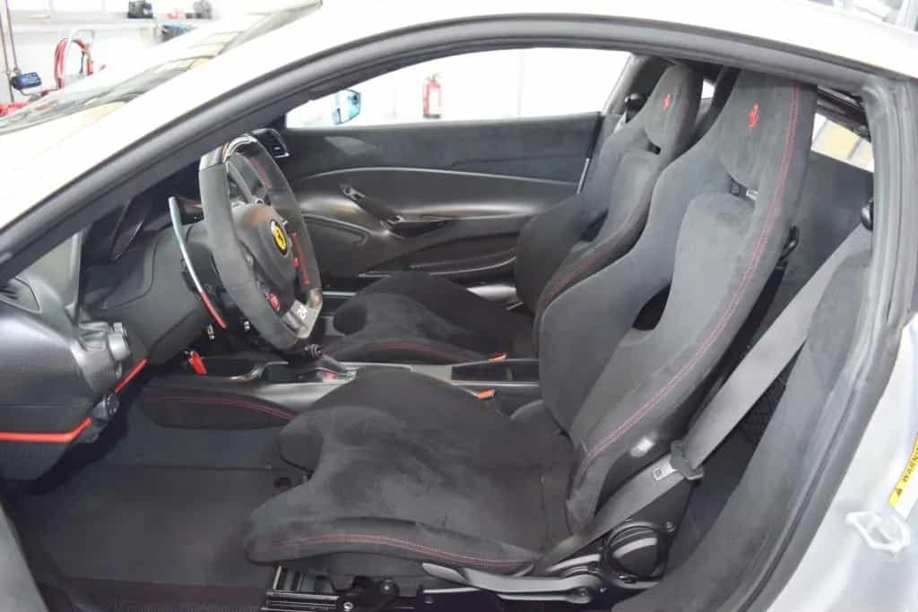 Ferrari 488 Pista Pista Piloti Lifting TailorMade Carbon 08/2019-photo-6