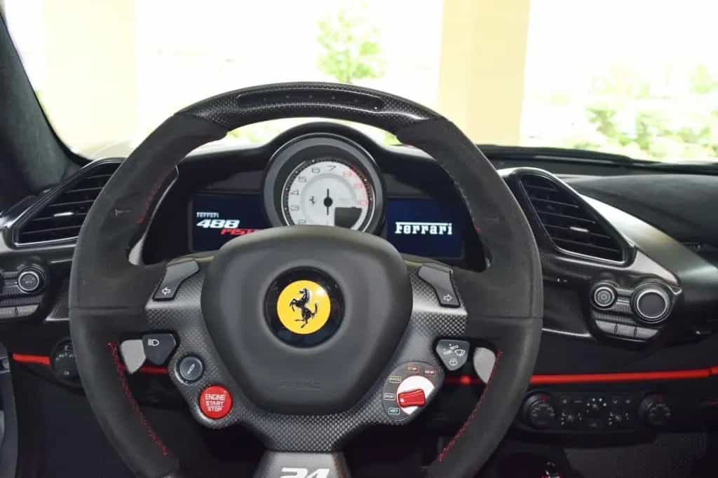 Ferrari 488 Pista Pista Piloti Lifting TailorMade Carbon 08/2019-photo-7