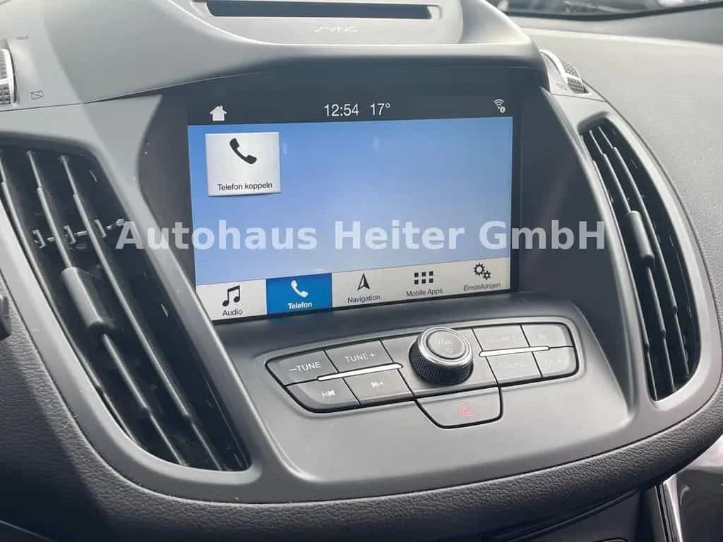 Ford Kuga 2.0 TDCi Auto. ST-Line/ AHK+Pano+19"+Sony 04/2019-photo-25