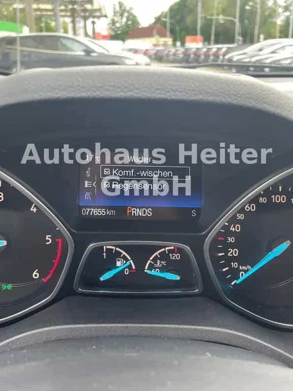 Ford Kuga 2.0 TDCi Auto. ST-Line/ AHK+Pano+19"+Sony 04/2019-photo-37
