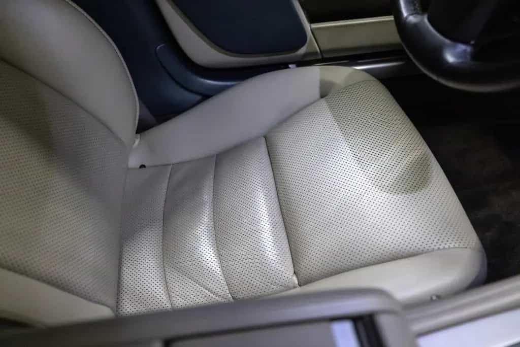 Aston Martin Rapide 6.0 V12 Luxe Btw auto, Fiscale waarde € 1 02/2011-photo-31