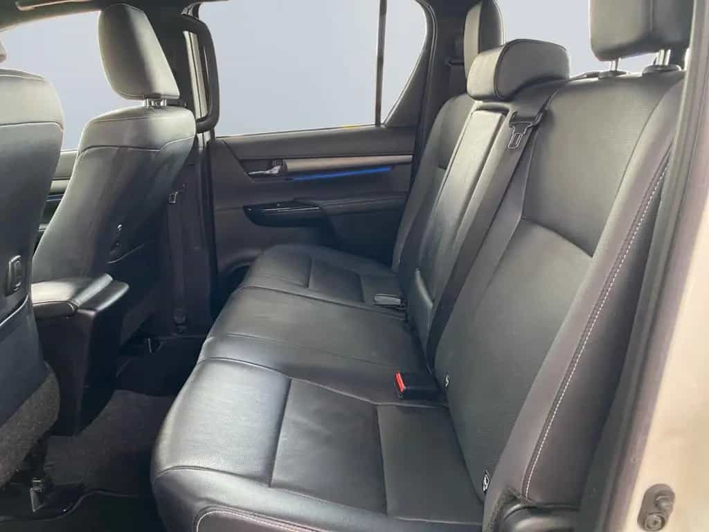Toyota Hilux 4x4 Double Cab Invincible *Leder*JBL*Navi* 08/2021-photo-16