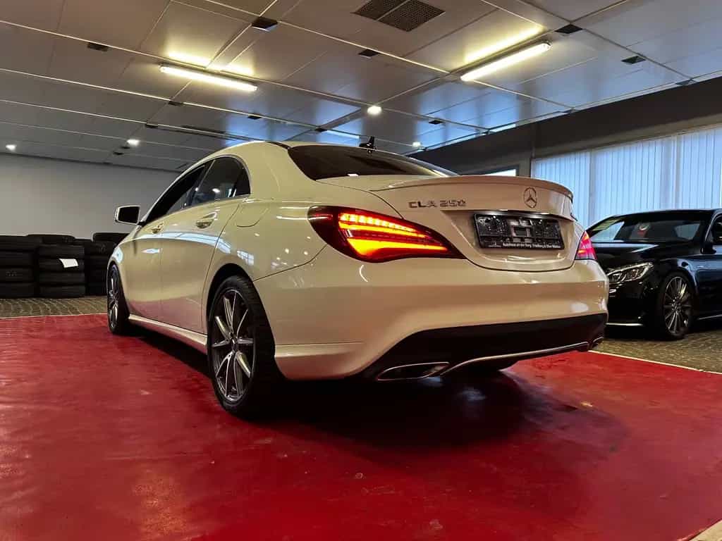 Mercedes-Benz CLA 250 4Matic *Sport + Bluetooth + USB 07/2018-photo-4