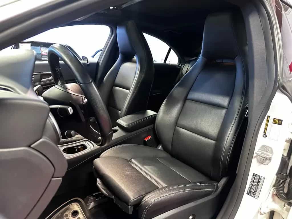 Mercedes-Benz CLA 250 4Matic *Sport + Bluetooth + USB 07/2018-photo-7